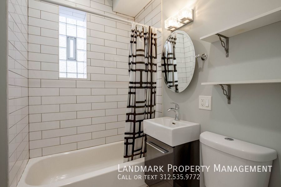 2353 W 18th Place Unit 2F property image