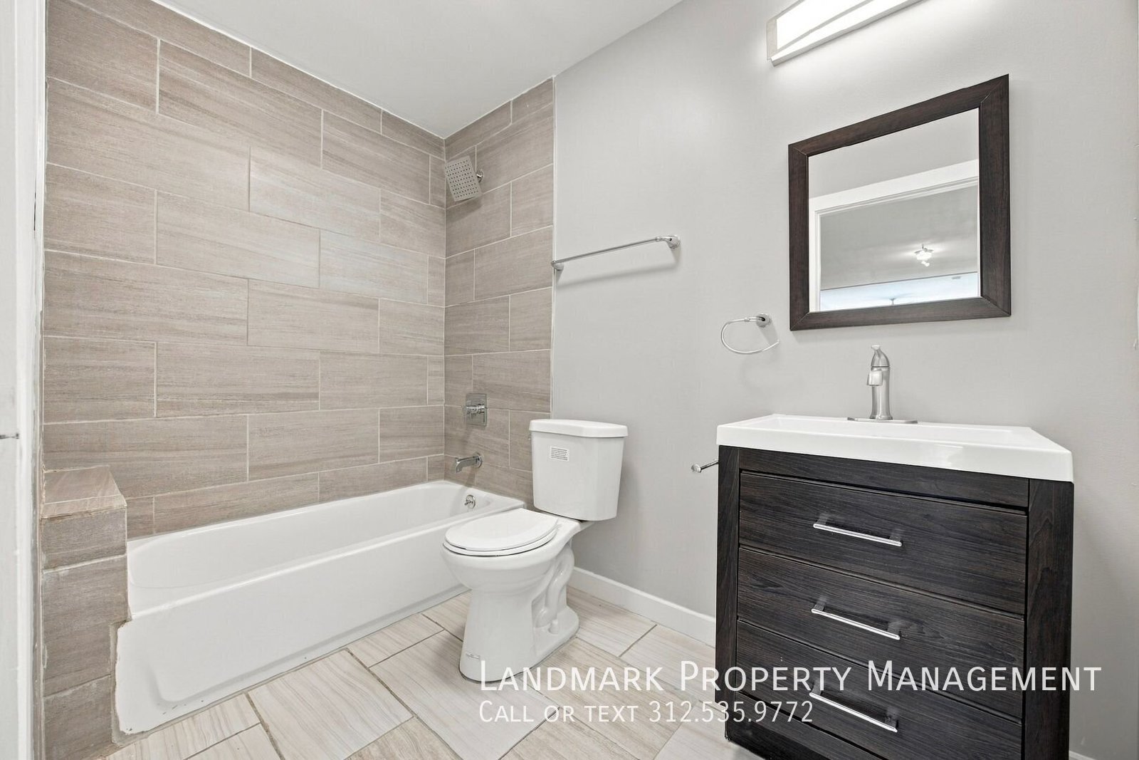 1848 Blue Island Ave Unit 2F property image