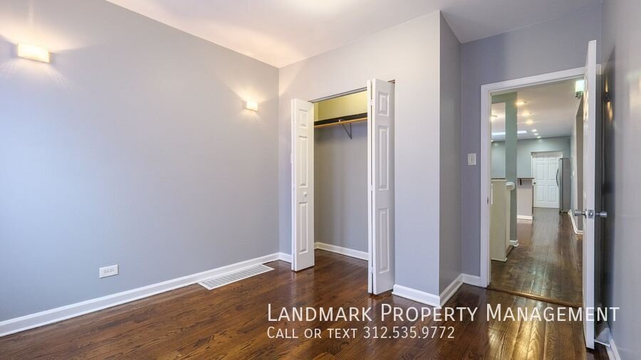 9521 S Yale Ave property image