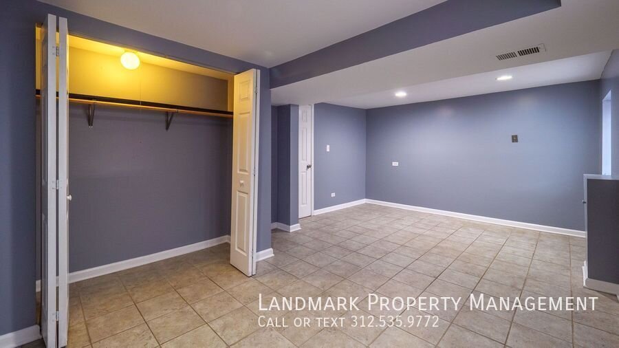 9521 S Yale Ave property image