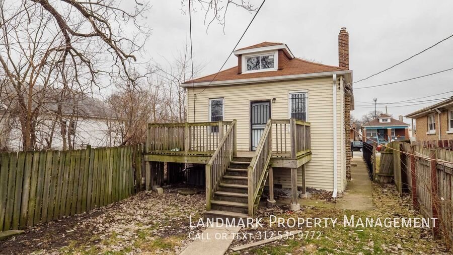 9521 S Yale Ave property image