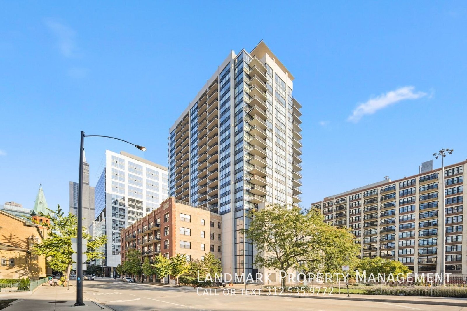 210 S Desplaines St Unit 903 property image