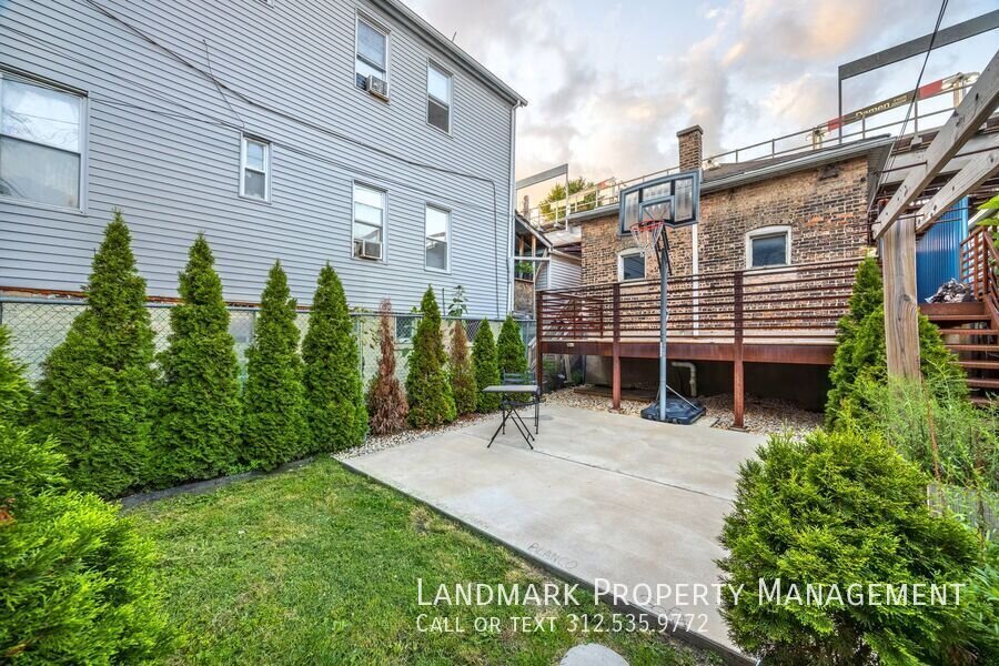 2038 W 21st St Unit Garden property image
