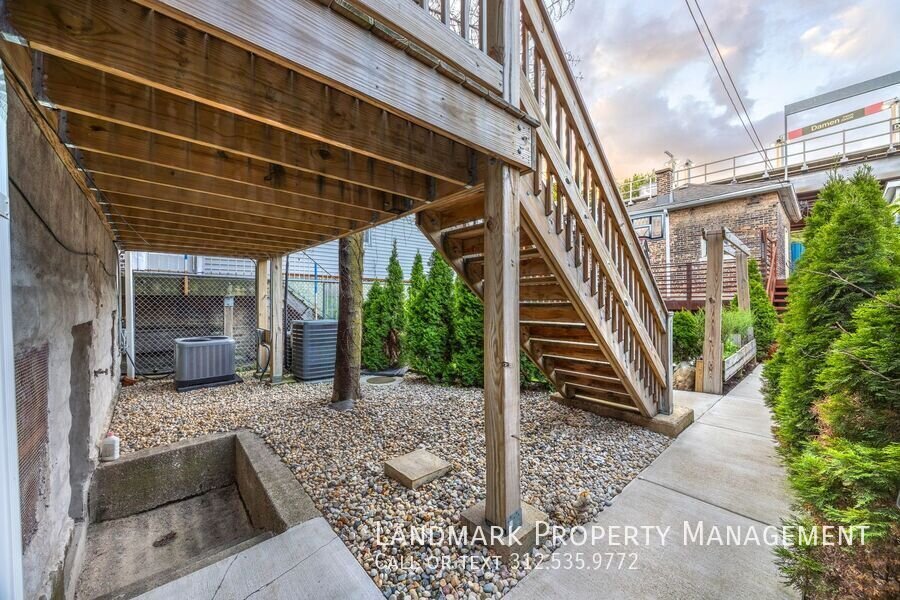 2038 W 21st St Unit Garden property image