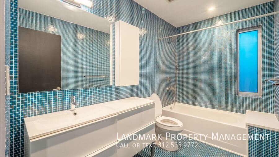 1363 W Ancona St property image