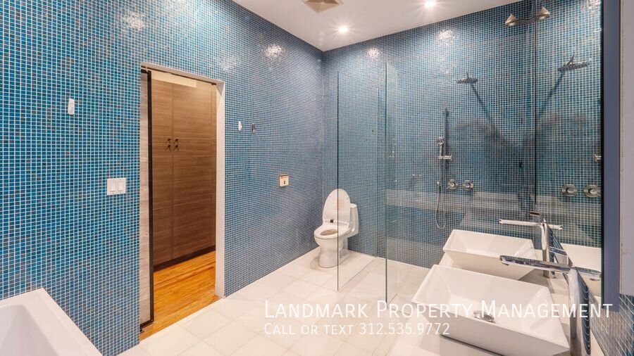 1363 W Ancona St property image