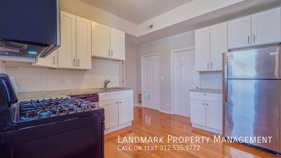 2130 W Cermak Road Unit 3R property image