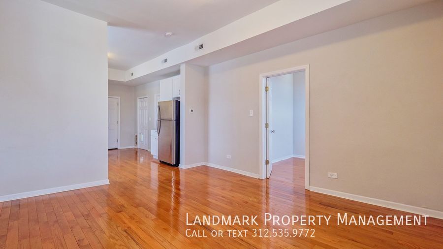 2130 W Cermak Road Unit 3R property image