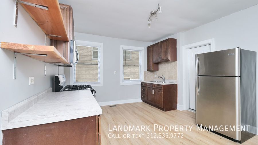 1917 S May Unit 1R property image