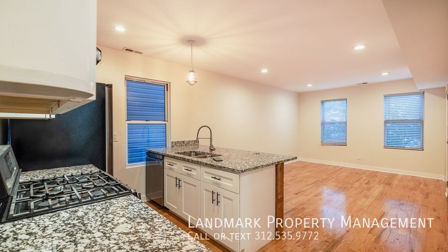 2038 W 21st Street Unit 1 property image