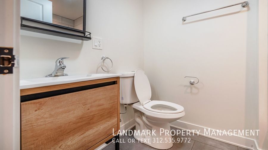 2038 W 21st Street Unit 1 property image