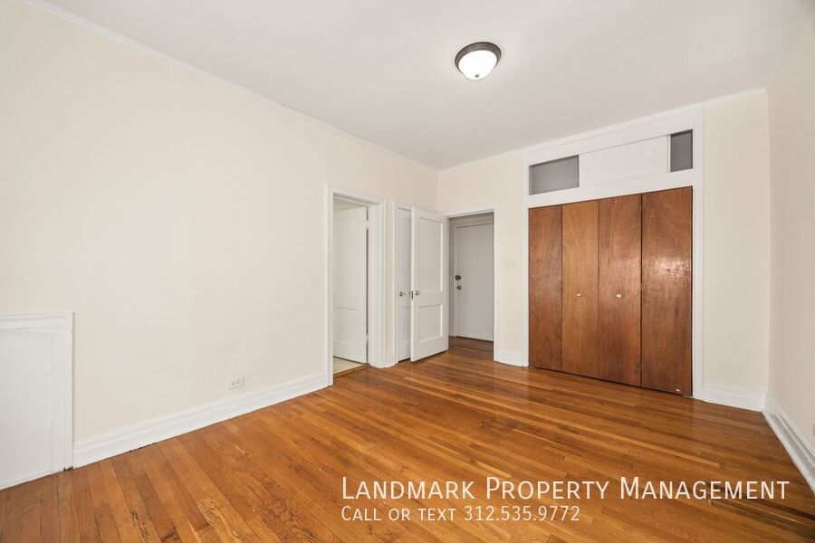 5464 S Cornell Ave Unit 3H property image