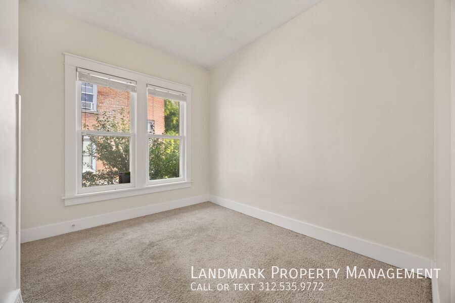 812 Farragut Pl property image