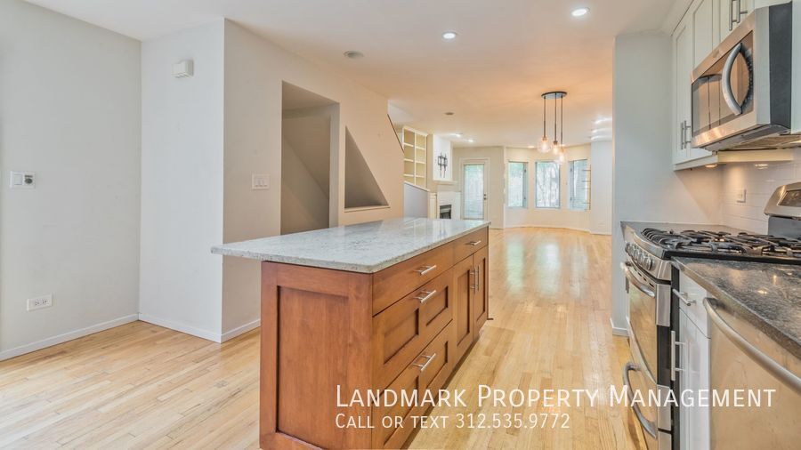 1800 N Fremont St Unit 2 property image