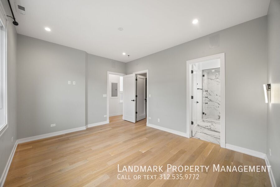 2658 N Bosworth Ave Unit 2 property image