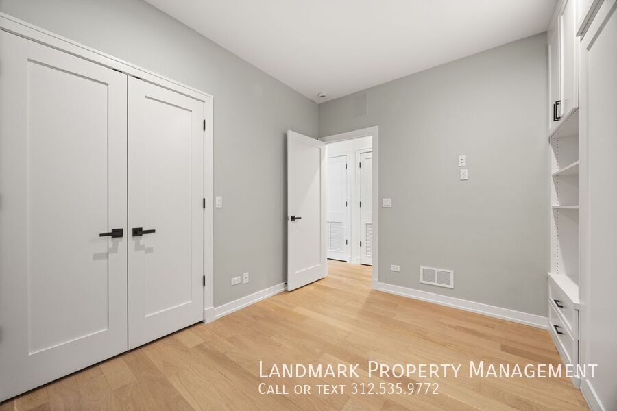 2658 N Bosworth Ave Unit 2 property image