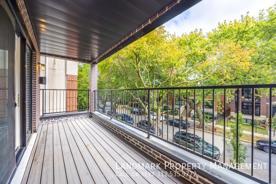 2658 N Bosworth Ave Unit 2 property image