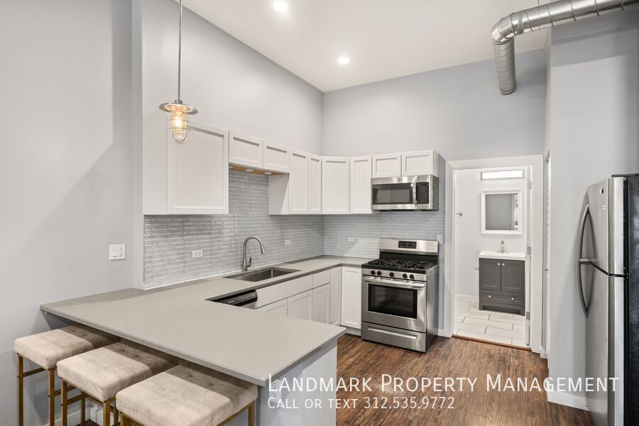 1848 Blue Island Ave 3F property image