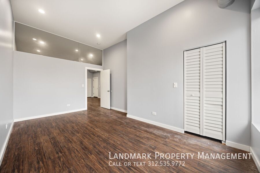 1848 Blue Island Ave 3F property image