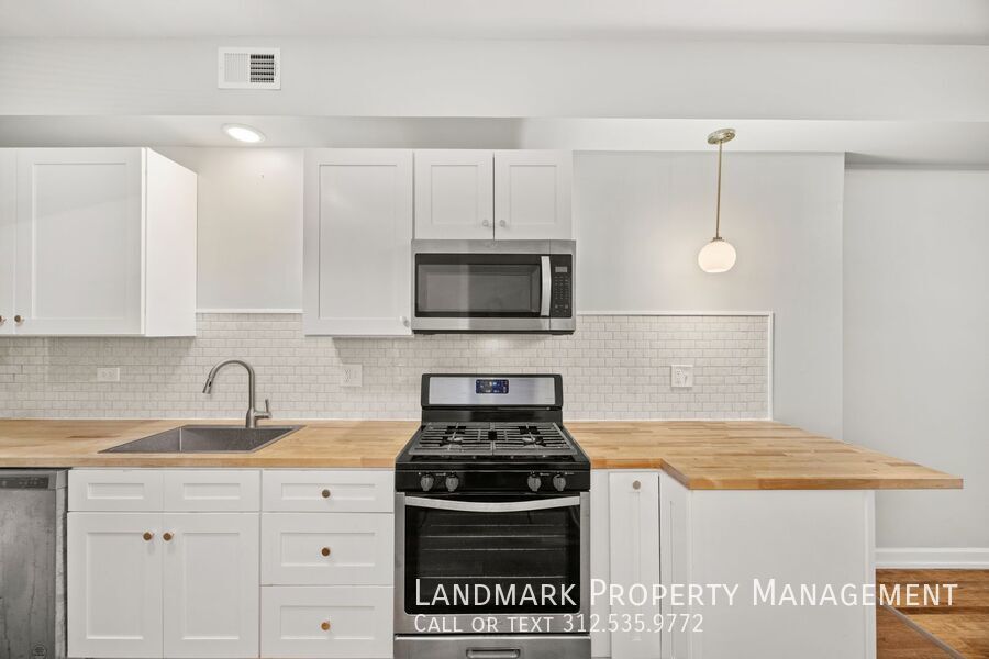 4725 S Forrestville Ave Unit 1 property image