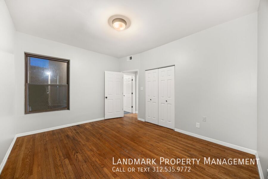 4725 S Forrestville Ave Unit 1 property image