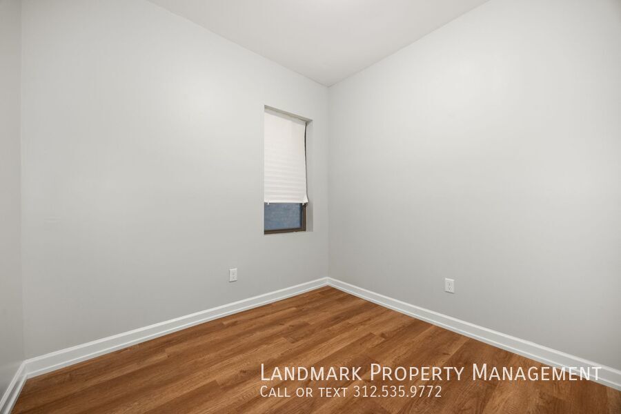 4725 S Forrestville Ave Unit 1 property image