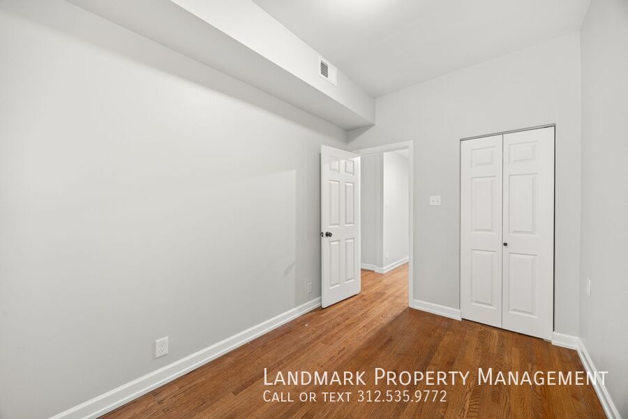 4725 S Forrestville Ave Unit 1 property image