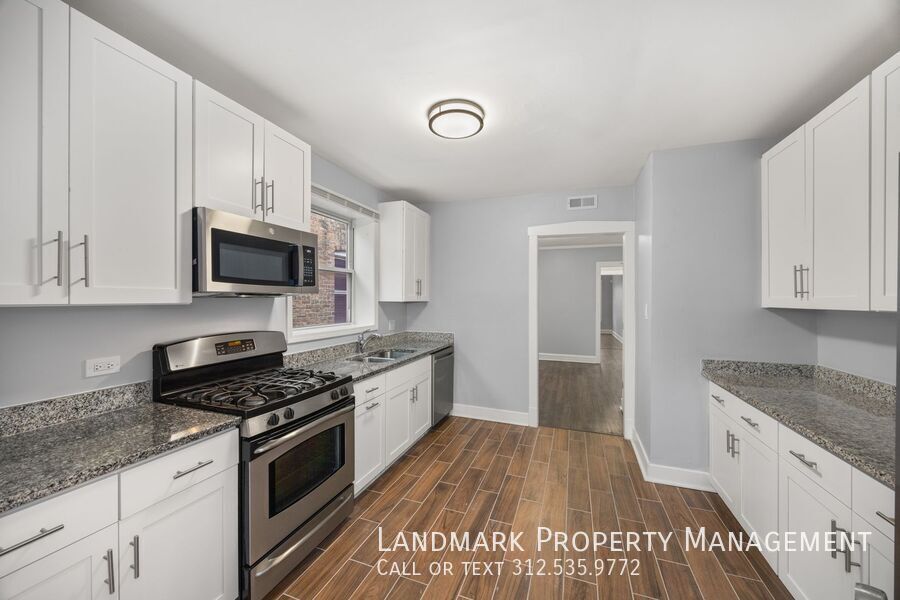 3817 N Sawyer Ave Unit 2 property image