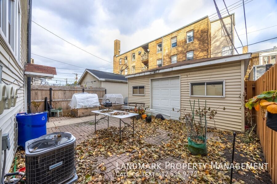 3817 N Sawyer Ave Unit 2 property image