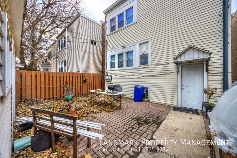 3817 N Sawyer Ave Unit 2 property image