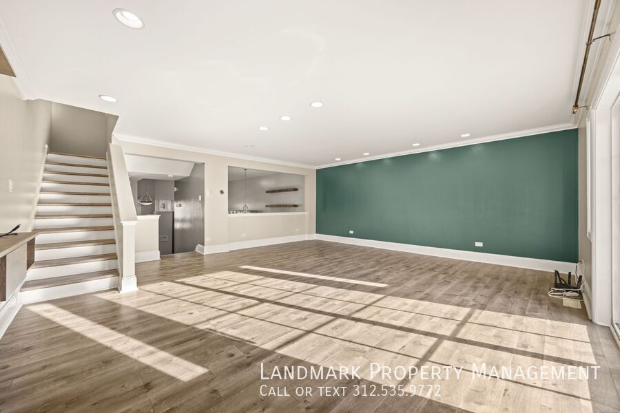 6431 W 64th Pl property image