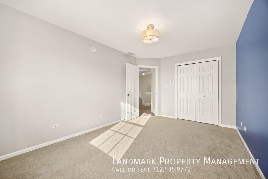 6431 W 64th Pl property image