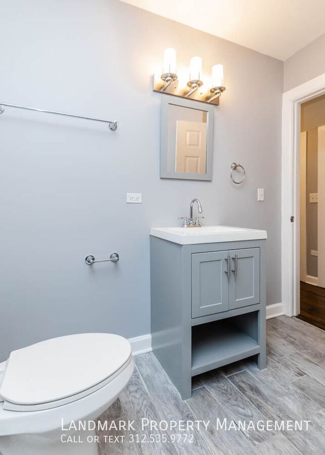 2353 W 18th Pl Unit 3F property image