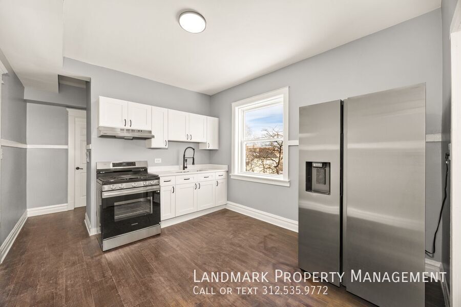 1845 W 54th St Unit 3W property image