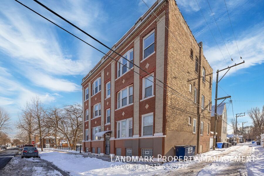 1845 W 54th St Unit 3W property image