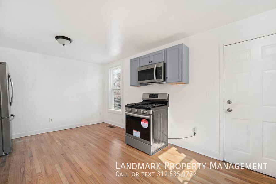 806 S Taylor Ave property image