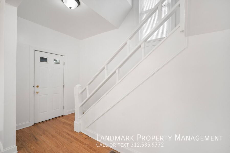 806 S Taylor Ave property image