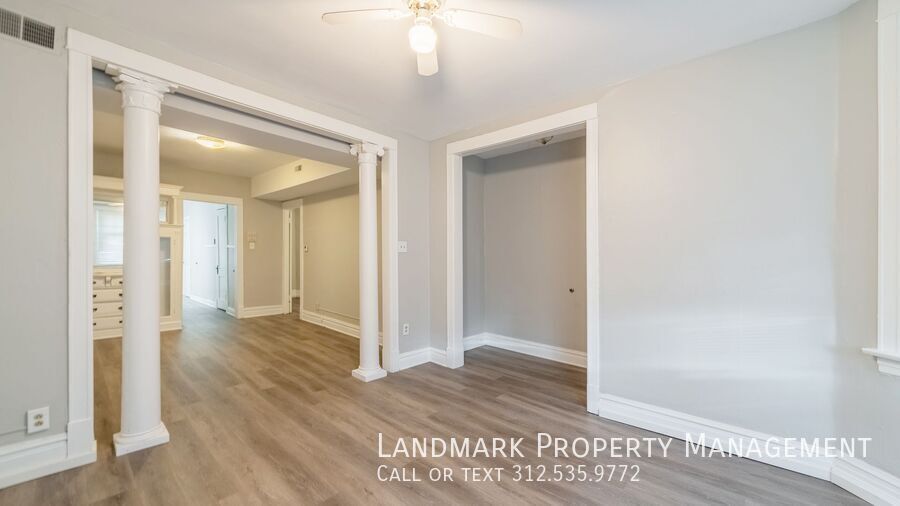 2132 W Haddon Unit 1 property image