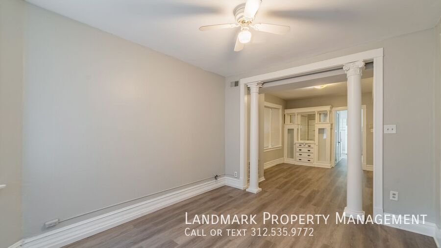 2132 W Haddon Unit 1 property image