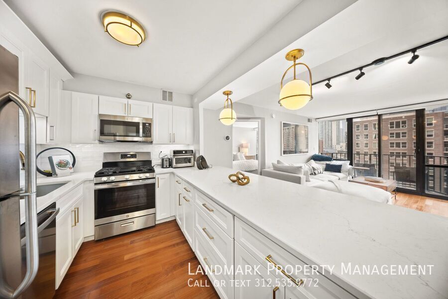 1309 N Wells St Apt 904 property image