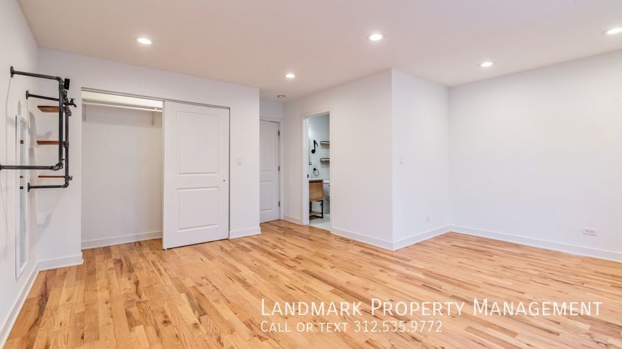 2038 W 21st St Unit 2 property image