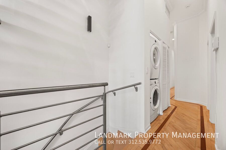 1755 N Artesian Ave Unit 3 property image